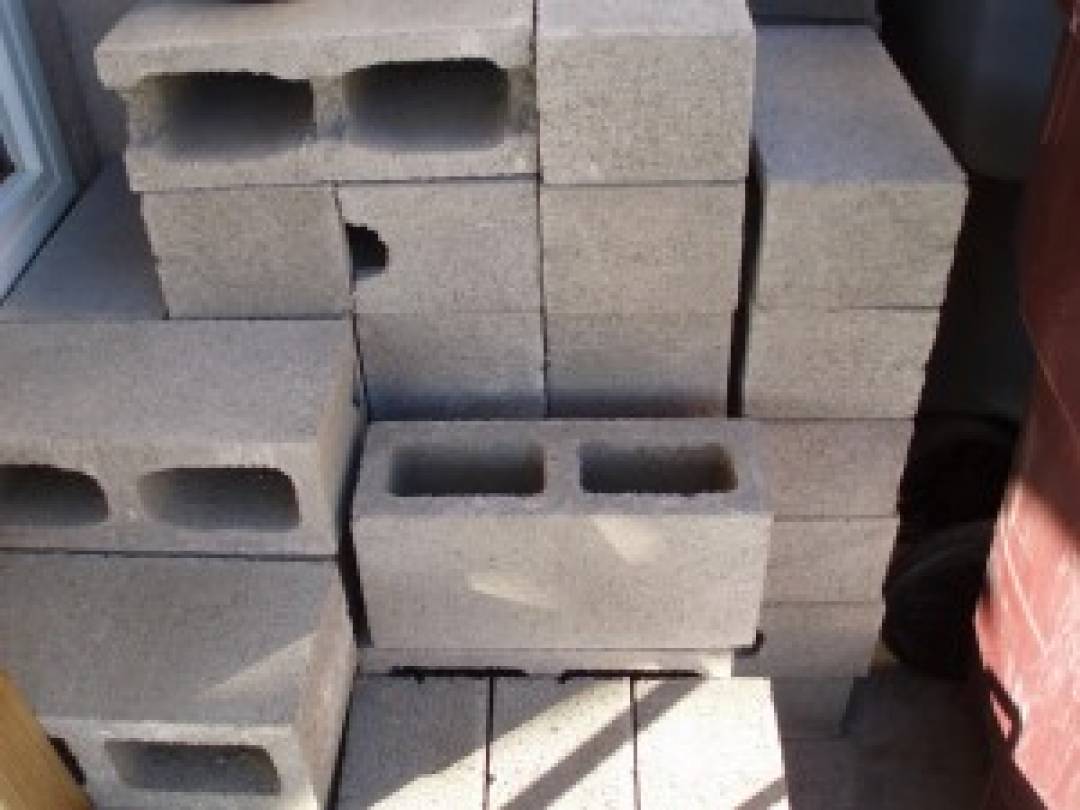 Concrete Blocks Services D T Macdonald